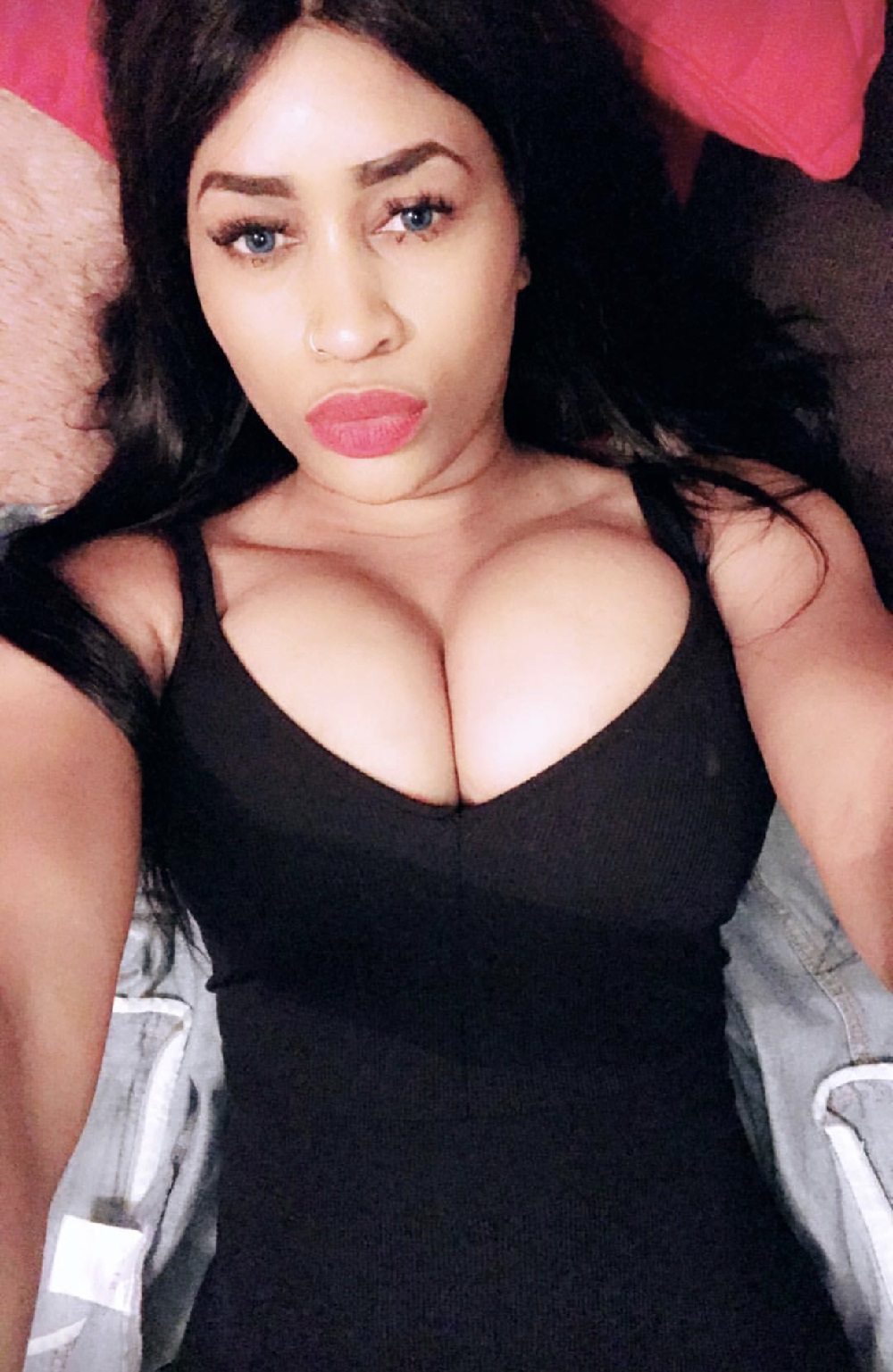 (10 Photos) Ngoné Sucré atomise la toile avec son "Pathial"