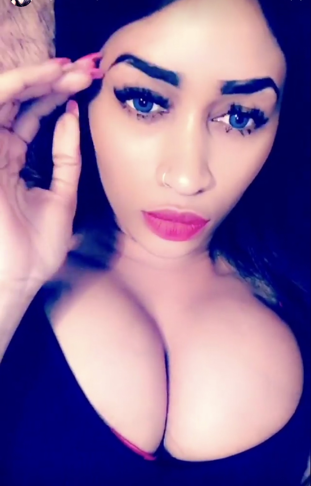 (10 Photos) Ngoné Sucré atomise la toile avec son "Pathial"