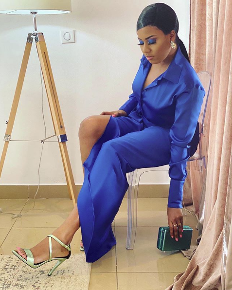 (Photos) Fashion et stylée, Raadia Style illumine les réseaux sociaux avec des clichés hors pair…