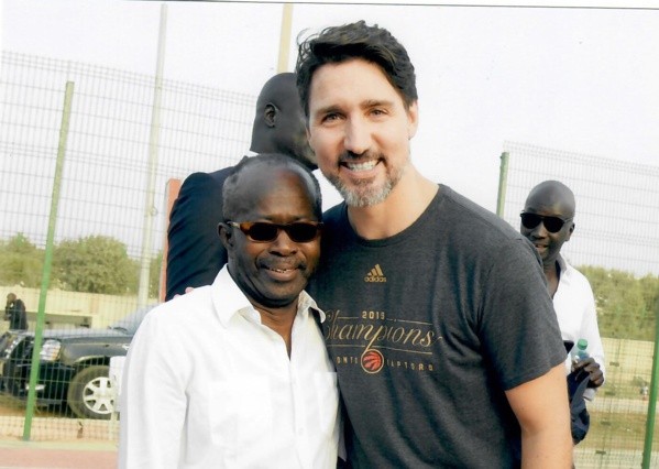 Arret sur Image: Voici la photo de Diagna Ndiaye et Justin Trudeau (PM Canada) qui fait jaser la toile…
