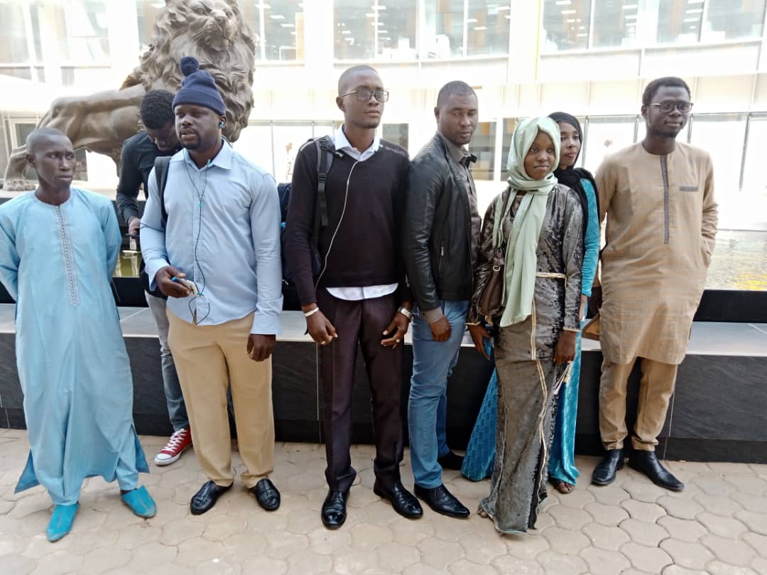 (Photos) Employabilité : Les diplômés sans emploi crient leur ras-le-bol et menacent...