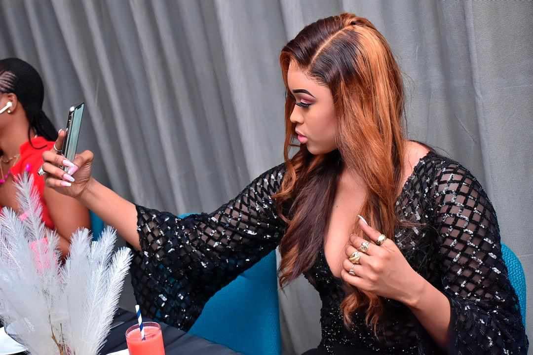 (20 Photos) - Marie Louise Diaw et Ndeye Astou Sall en toute complicité