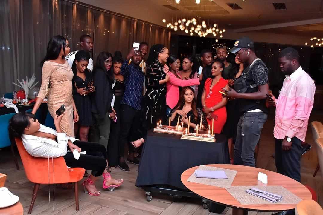 (20 Photos) - Marie Louise Diaw et Ndeye Astou Sall en toute complicité