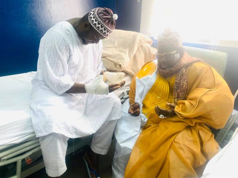 (05 Photos) Imam Cheikh Tidiane Aliou Cissé rend visite à Abdou Aziz Américain