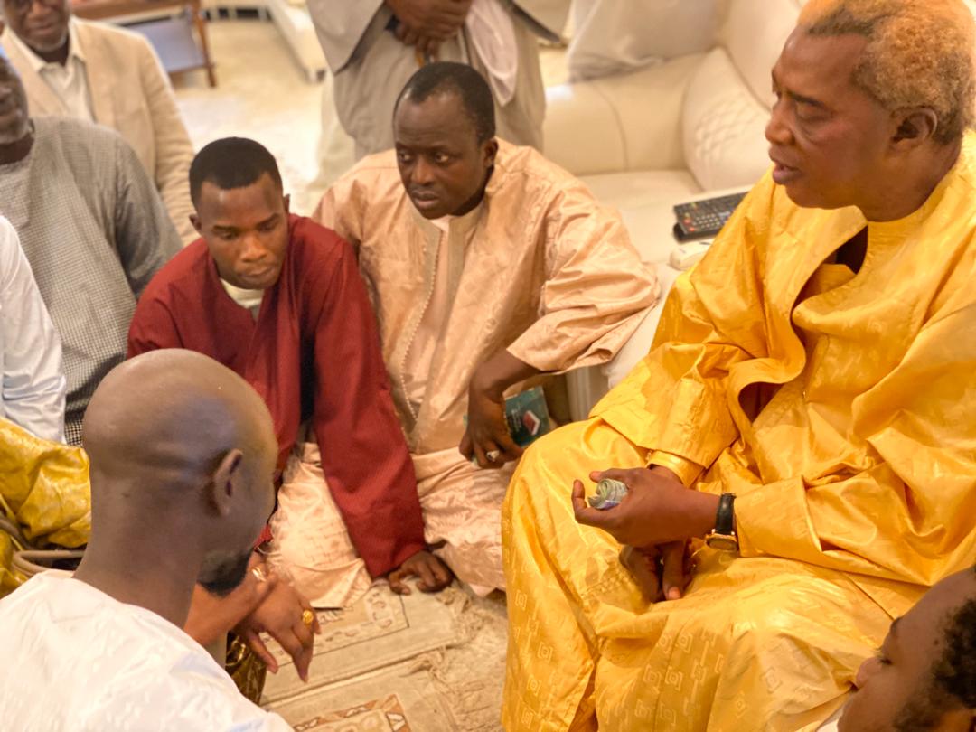 Photos: Amadou Diop Dg Tds en visite chez Serigne Abdou Karim Fall