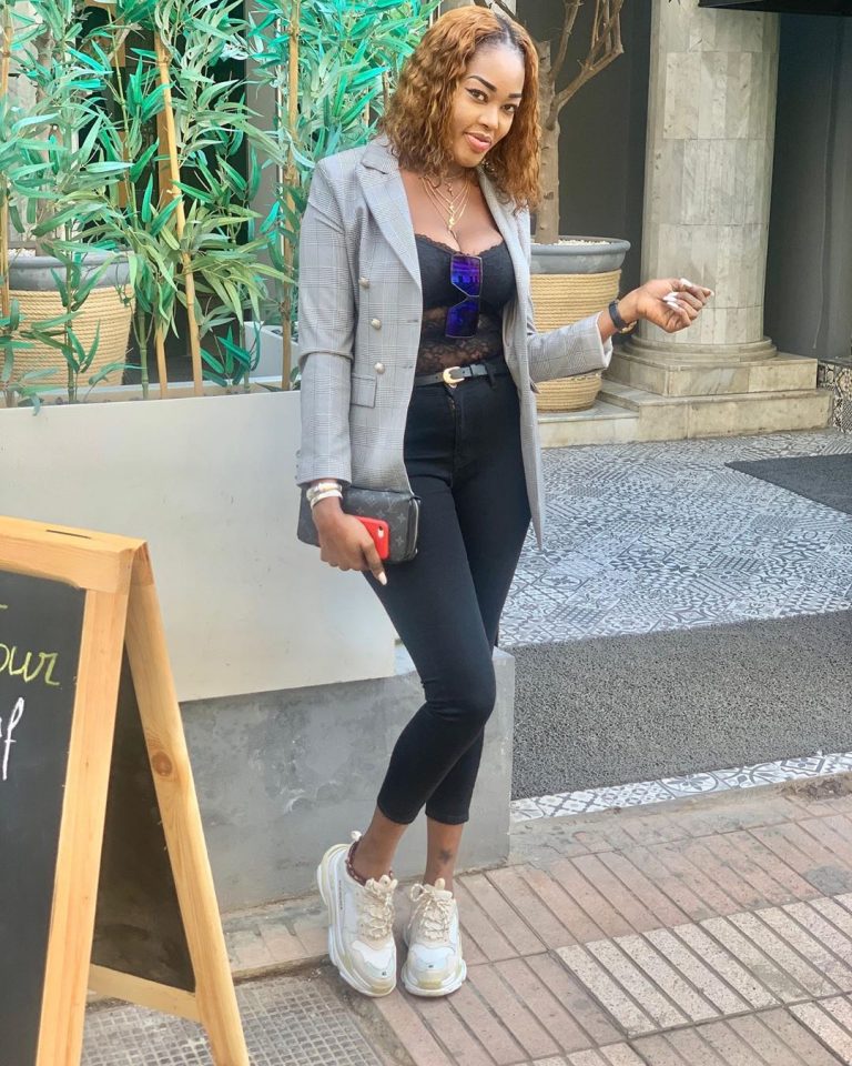 (16 Photos) Casablanca: YA AWA se la coule douce, fait bonne figure