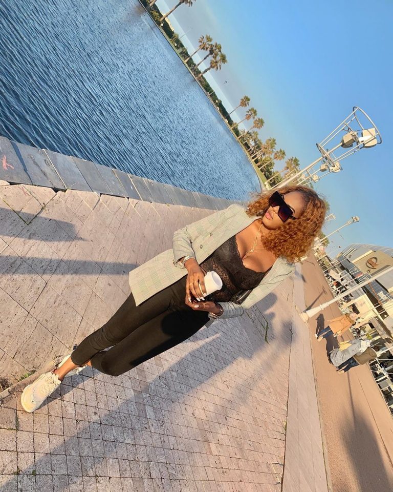 (16 Photos) Casablanca: YA AWA se la coule douce, fait bonne figure