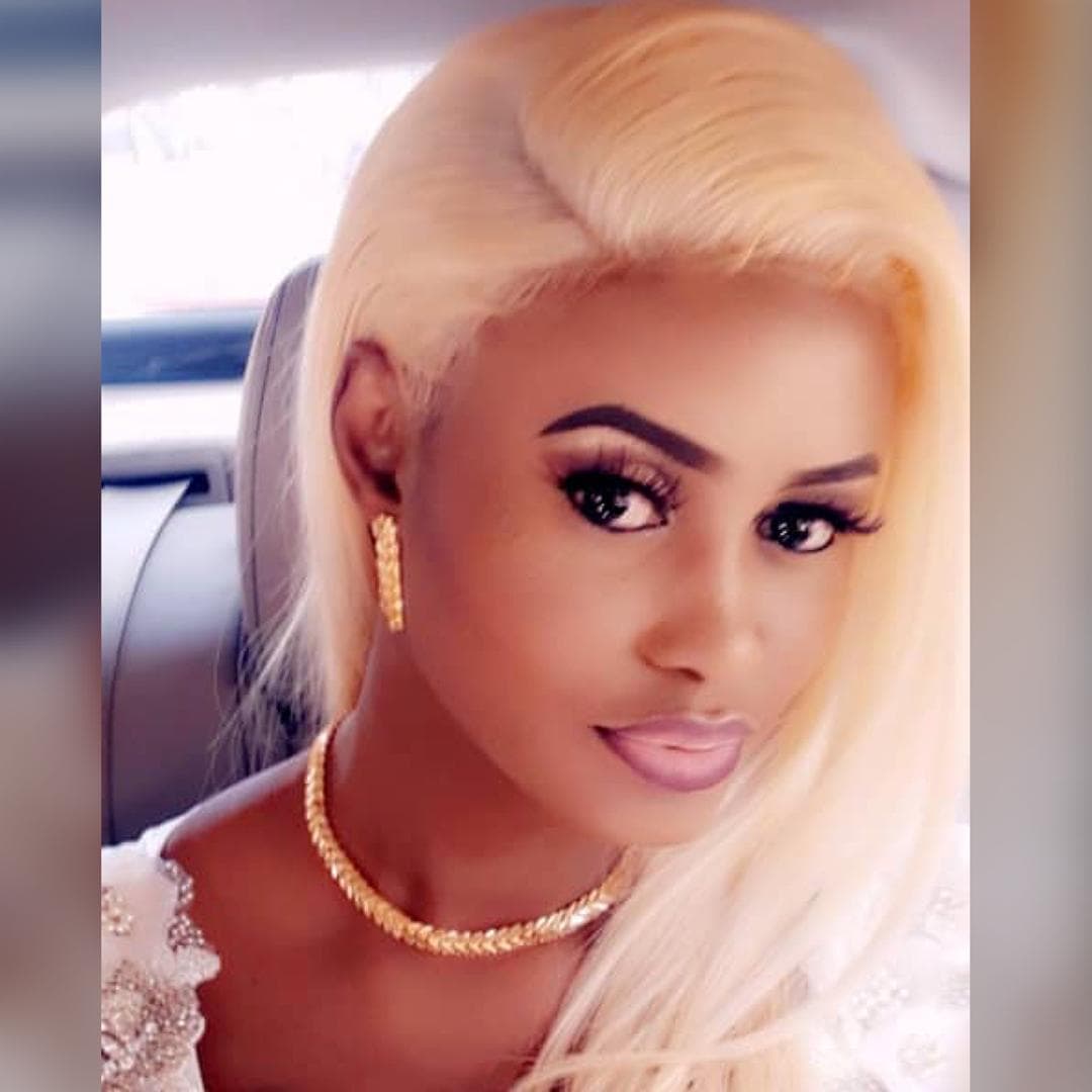 Ara de Akhlou Brick s’est marié avec la sœur de Queen Biz. Découvrez l’heureuse élue