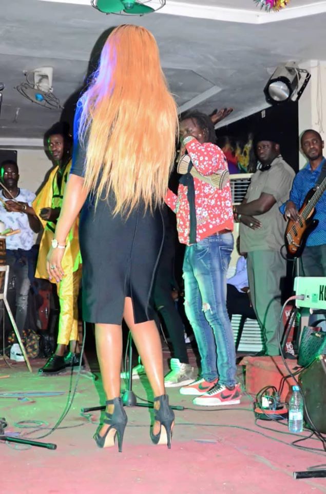 Photos: La Chanteuse Titi la "lionne" encore plus belle à la soirée de Sam’s Prestige