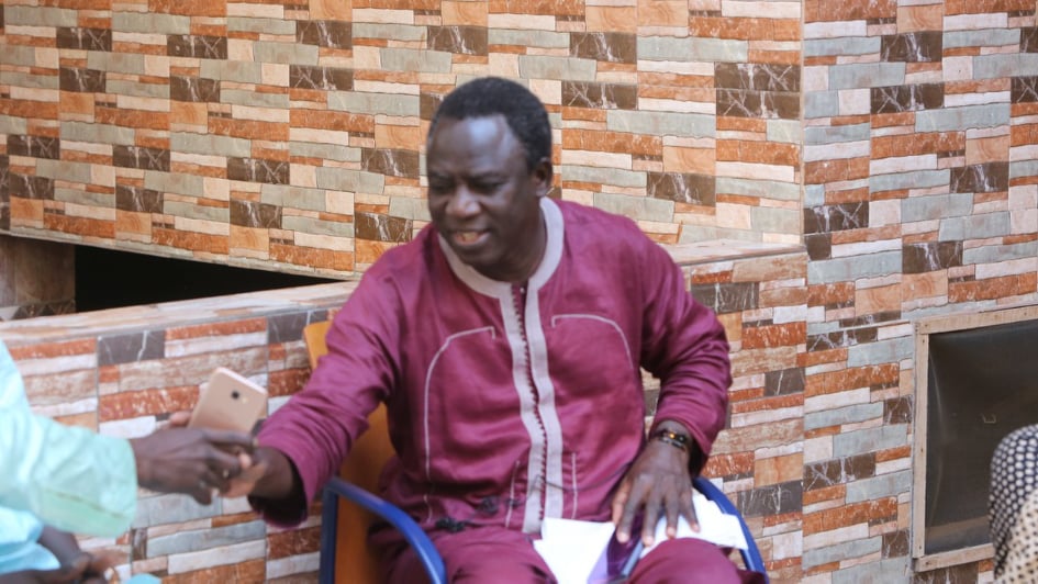 06 Photos : Apres son succès au Grd Théâtre, Assane Ndiaye en toute complicité avec Diaga devant Thione Seck