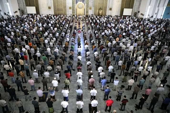 Confinement et prière du vendredi : L’exemple indonésien