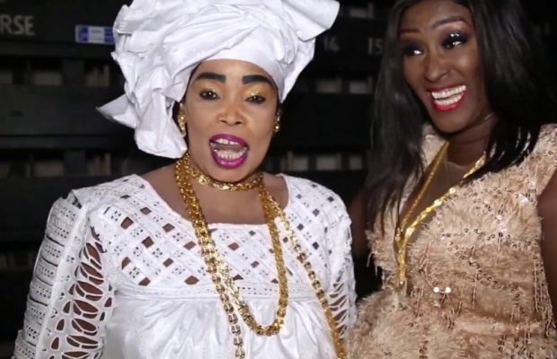(Vidéo) Fatou Laobé et Pendo se réconcilient à l’anniversaire d’Oumou Sow