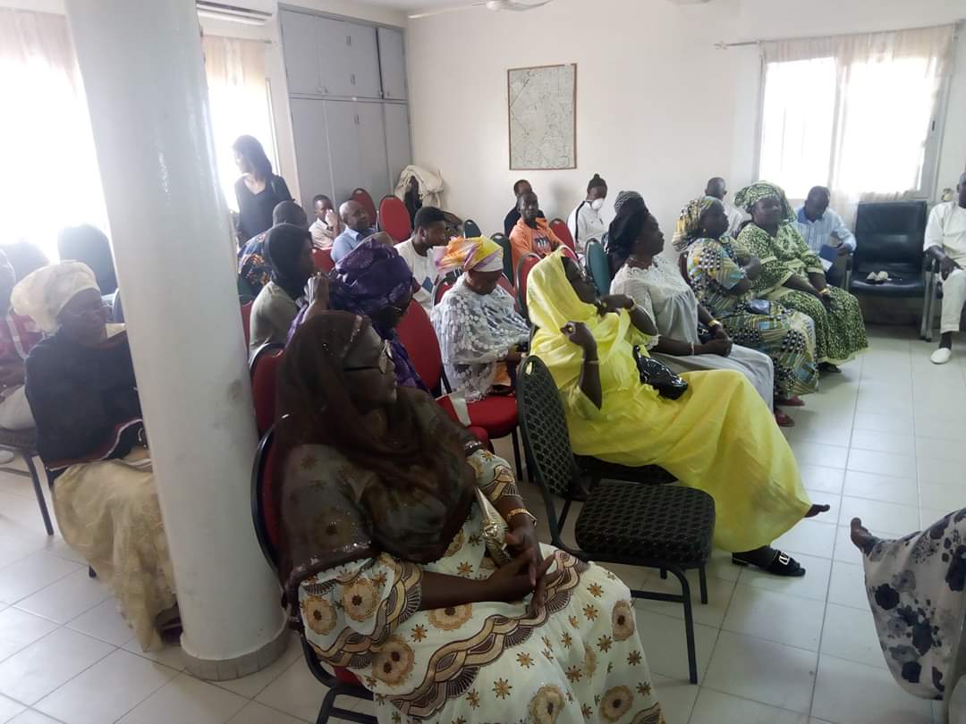 Lutte contre le Covid-19 : Youma Aissa offre deux millions aux populations de Grand Dakar