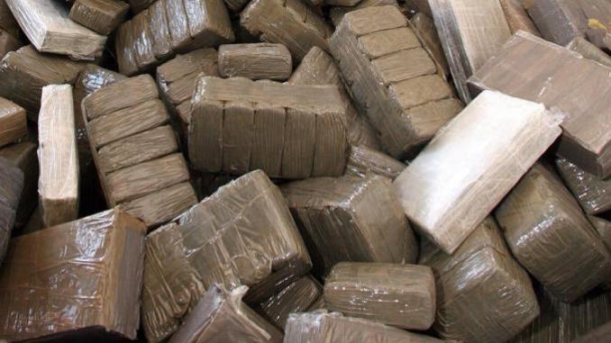 Trafic de drogue: 8370kg de haschisch interceptés au large du Sénégal