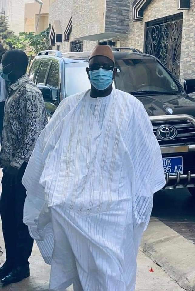 Korité 2020 : Macky au volant avec son épouse en mode Ziar