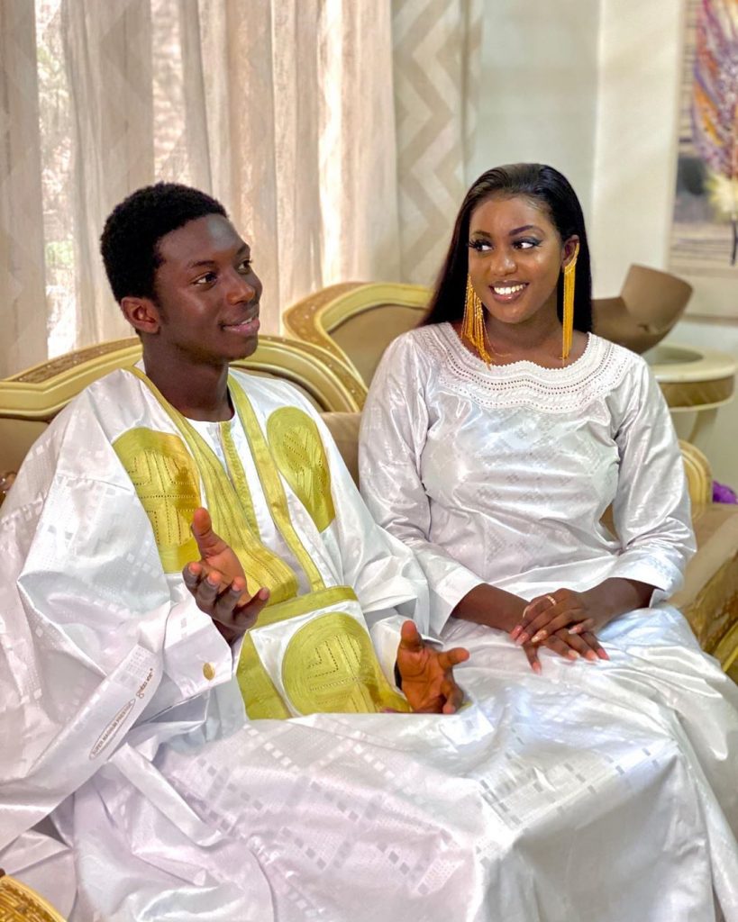 ( 07 PHOTOS ) Le sagnsé “super ndaanan” du fils d’Aly Ngouille Ndiaye avec sa mere