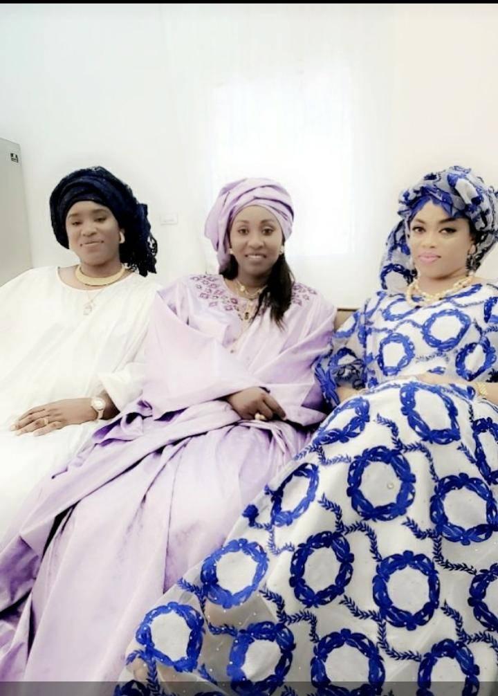 (05 Photos) Comment Sokhna Aida a passé la Korité en Famille