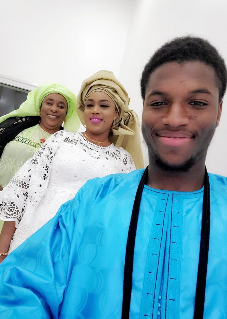 (05 Photos) Comment Sokhna Aida a passé la Korité en Famille