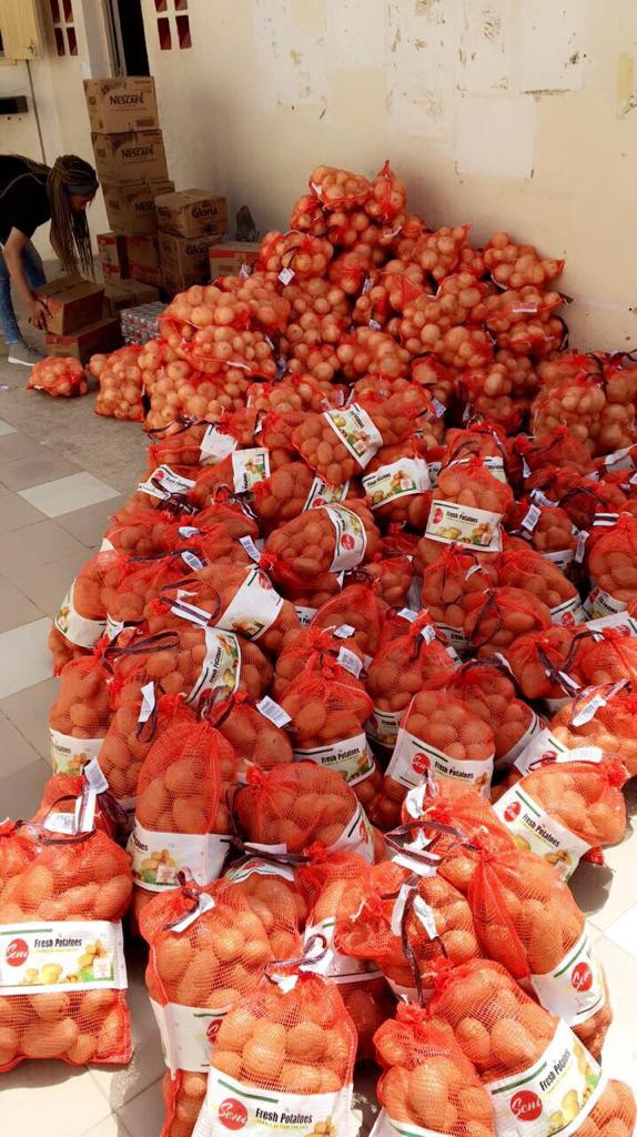 Photos - Fête de la korité : Le groupe Safari offre des vivres à Wakam et à la Médina