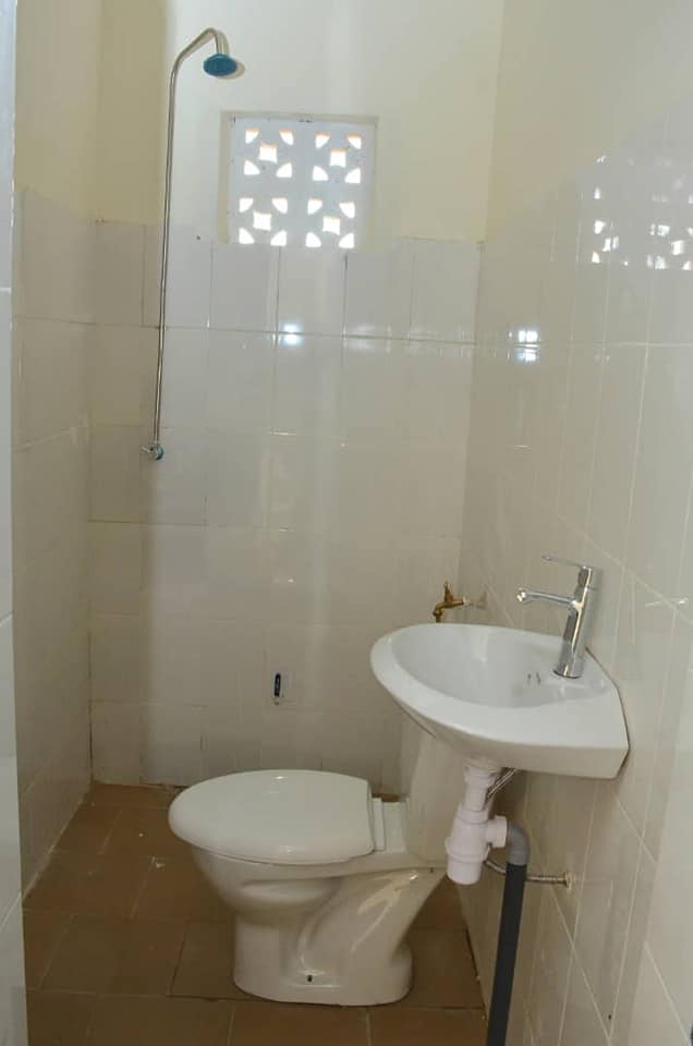 (Photos) Abdou Karim Fofana visite des logements sociaux