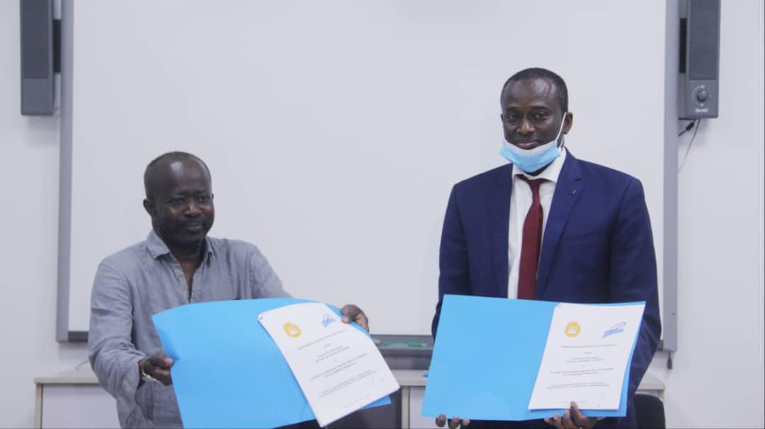 06 Photos: Signature d'un mémorandum de partenariat entre la SONAPAD et Comité National d'Organisation des Jeux olympiques de la Jeunesse (Dakar 2022)