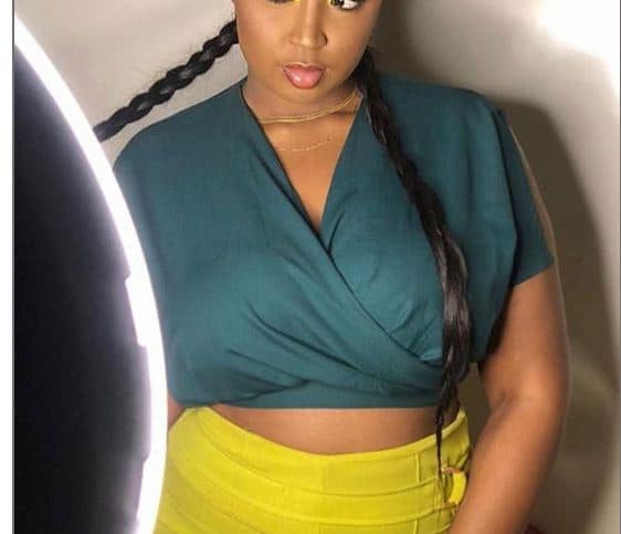 04 Photos : Adimrez les nouveaux clichés sensuels de Tatira Sow, actrice dans la série Pod et Marichou!