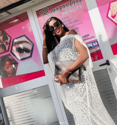 Photos : la très charmante Daba Ndiaye « VIP Sagnsé », illumine la toile « Ma noirceur mon identité »