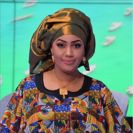 30 Photos - Les belles dames de la TFM rivalisent d'élégance