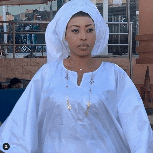 30 Photos - Les belles dames de la TFM rivalisent d'élégance