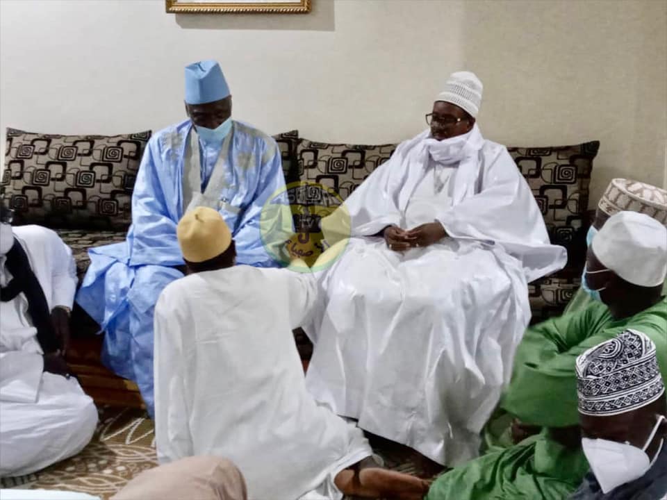 (30 Photos) Serigne Bass Abdou Khadre à Tivaouane pour présenter ses condoléances