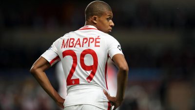 De Monaco au PSG : Top 30 des photos qui ont marqué le parcours de Kylian Mbappé