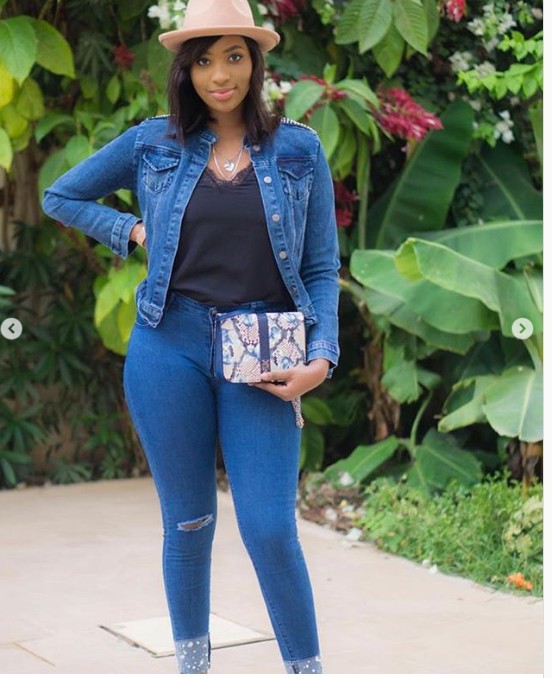 (Photos) Oumou de la série "Golden" fait jaser la toile aves ses nouveaux clichés