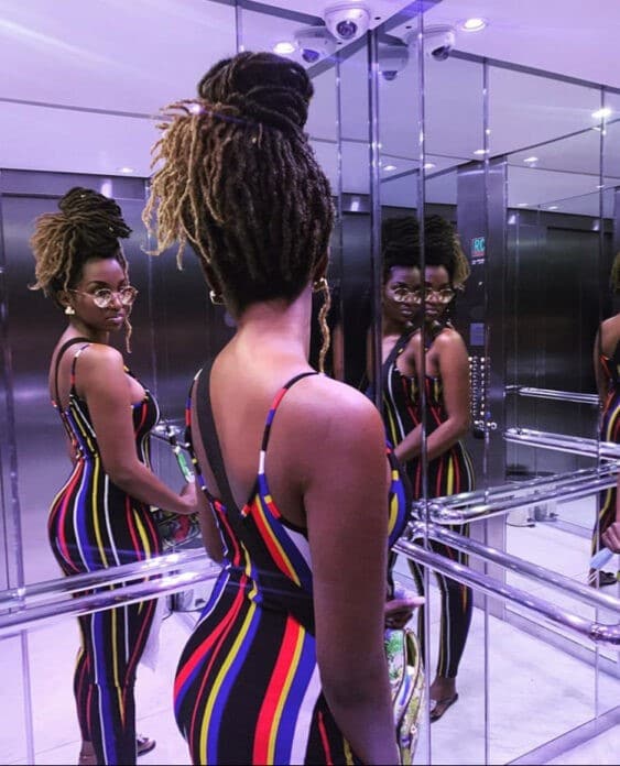 (03 Photos) : Coumba Babacar, la fille de babacar Ngom, montre ses formes généreuses.