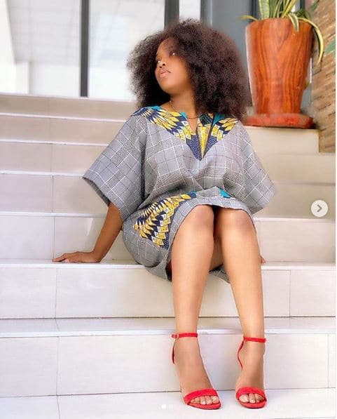 Photos : Aicha Koné de Sen Petit Gallé croque la vie à pleine dent !