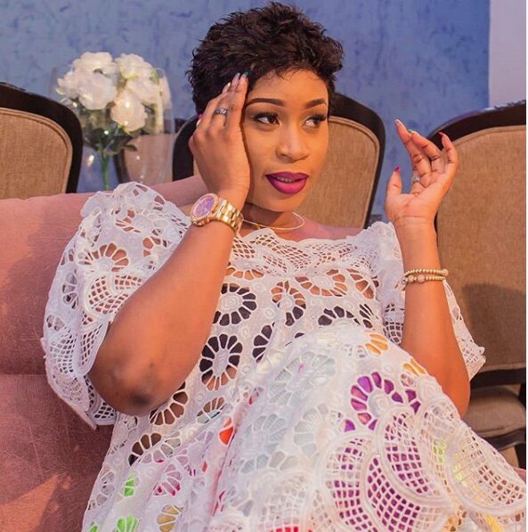 ( 05 Photos ) Sagnsé Tabaski– Aida Samb Débarque En Vraie Jongama