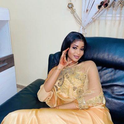 Spécial Tabaski : L'actrice Awa Ndiagne, alias Kiné se dévoile avec élégance