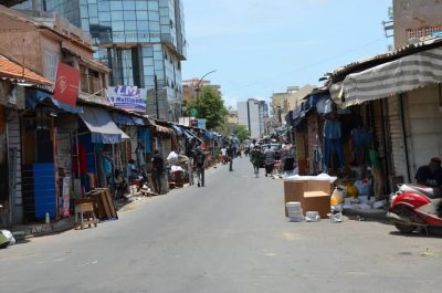 Photos- vidéo : Sandaga, les commerçants plient bagages