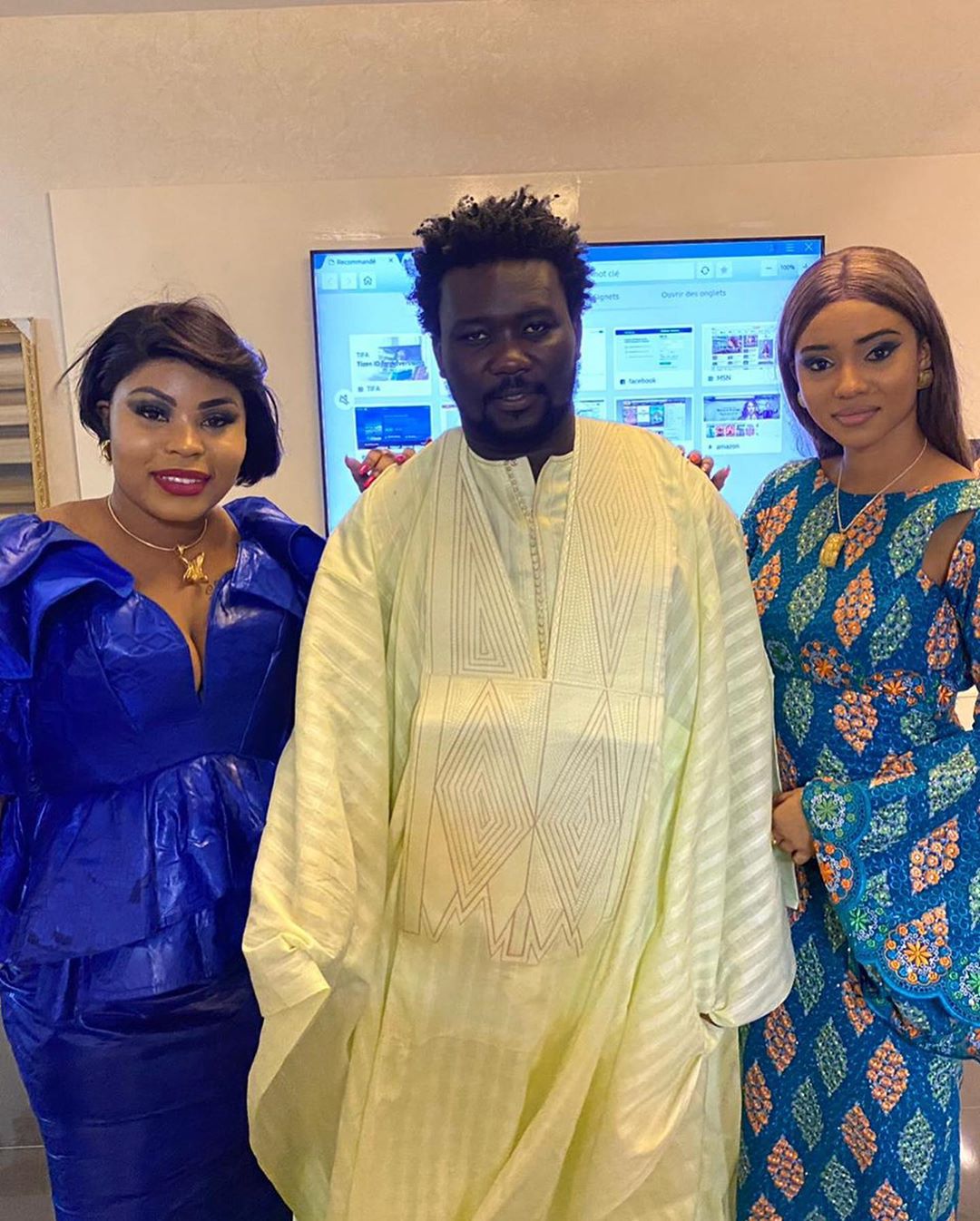 10 photos - Tabaski: Racky Aidara très heureuse avec son marie