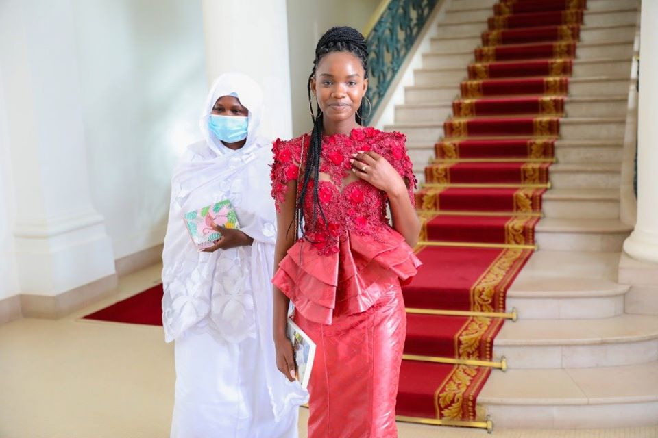 Photos – Palais: Les images de la visite de Diary SOW, la meilleure élève du Sénégal