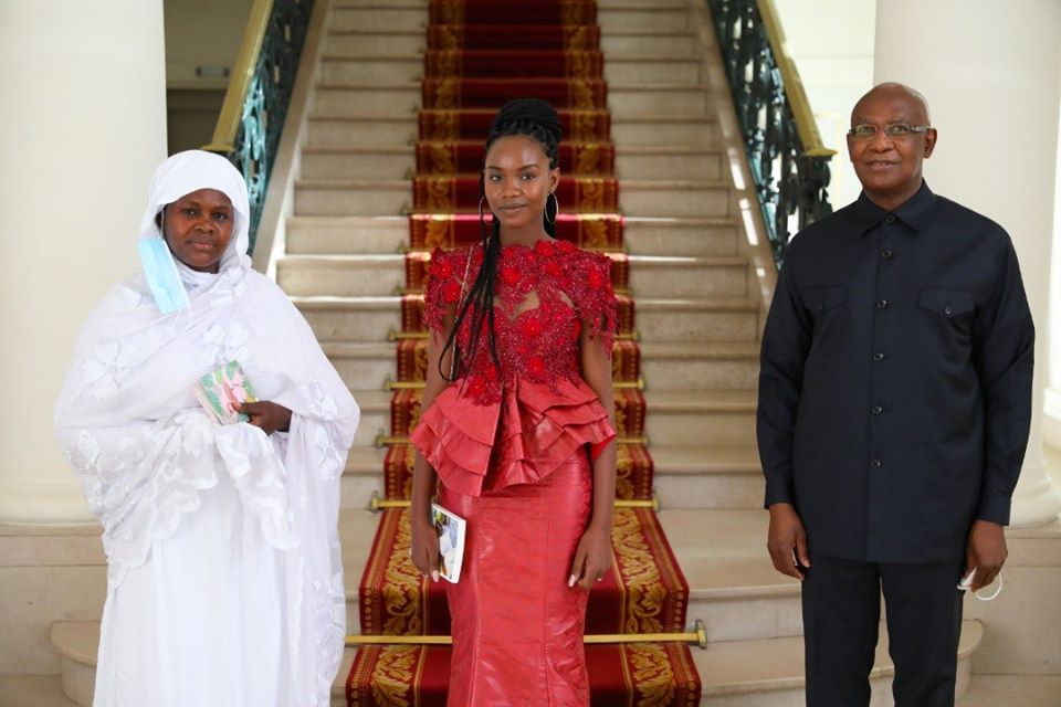 Photos – Palais: Les images de la visite de Diary SOW, la meilleure élève du Sénégal