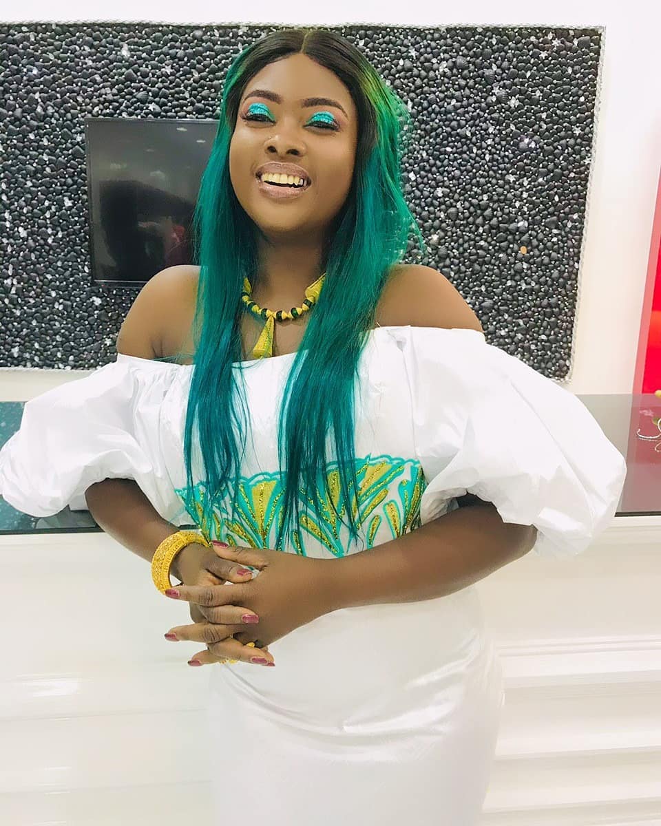 ( 15 Photos ) Mode Vendredi: Sabel Dieng, étale sa classe, elle respire la forme