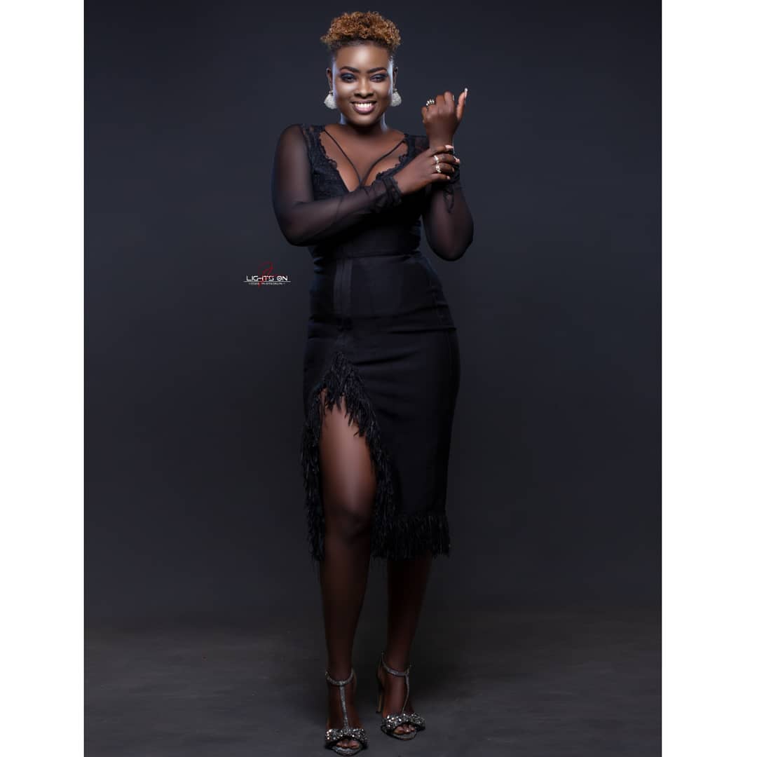 ( 15 Photos ) Mode Vendredi: Sabel Dieng, étale sa classe, elle respire la forme