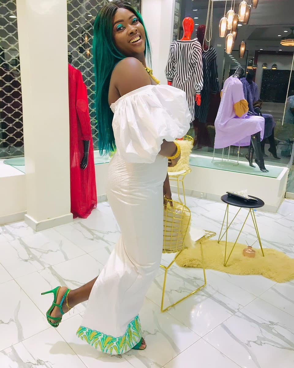 ( 15 Photos ) Mode Vendredi: Sabel Dieng, étale sa classe, elle respire la forme