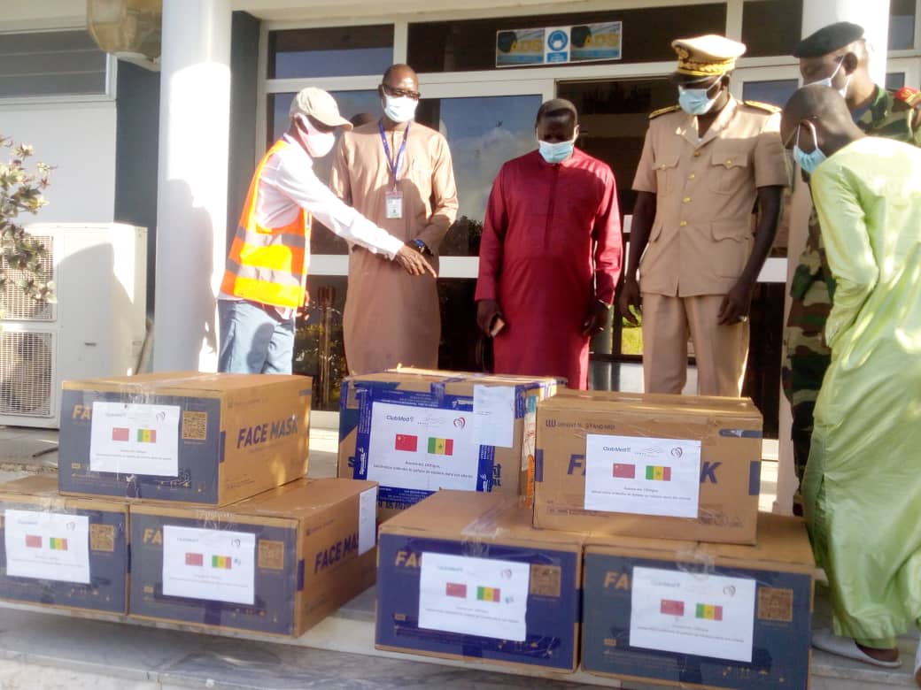 Ziguinchor : Le Club Med offre 4 800 tests de Covid-19 et 3 960 masques FP2 à la région