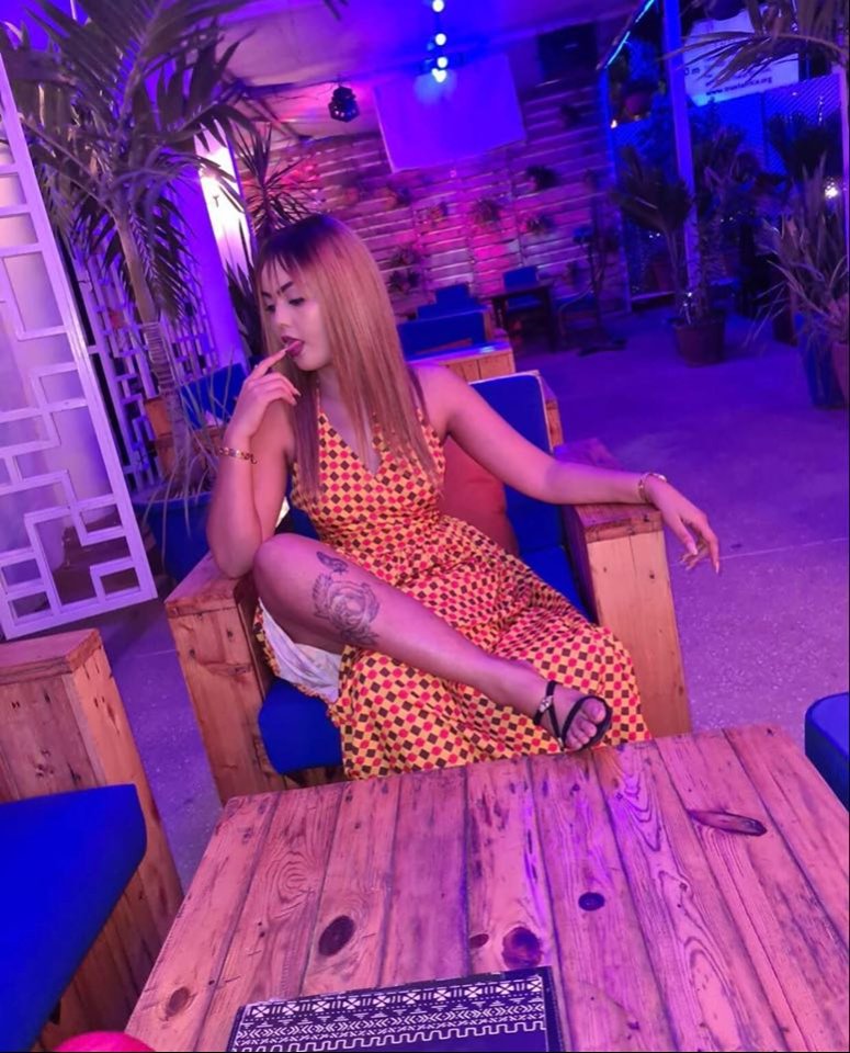 Photos: Tatouage, Bijou Siraba met en avant ses atouts