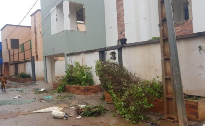 (Photos+Vidéo) Coup d’Etat au Mali : Découvrez ce qui reste de la Maison de Karim Keïta, fils d’IBK