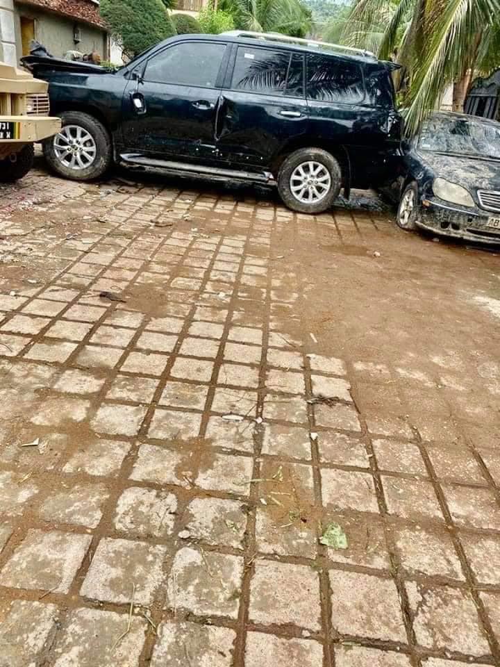 (Photos+Vidéo) Coup d’Etat au Mali : Découvrez ce qui reste de la Maison de Karim Keïta, fils d’IBK