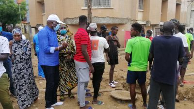 Grand Yoff : Khalifa Sall aux côtés des sinistrés