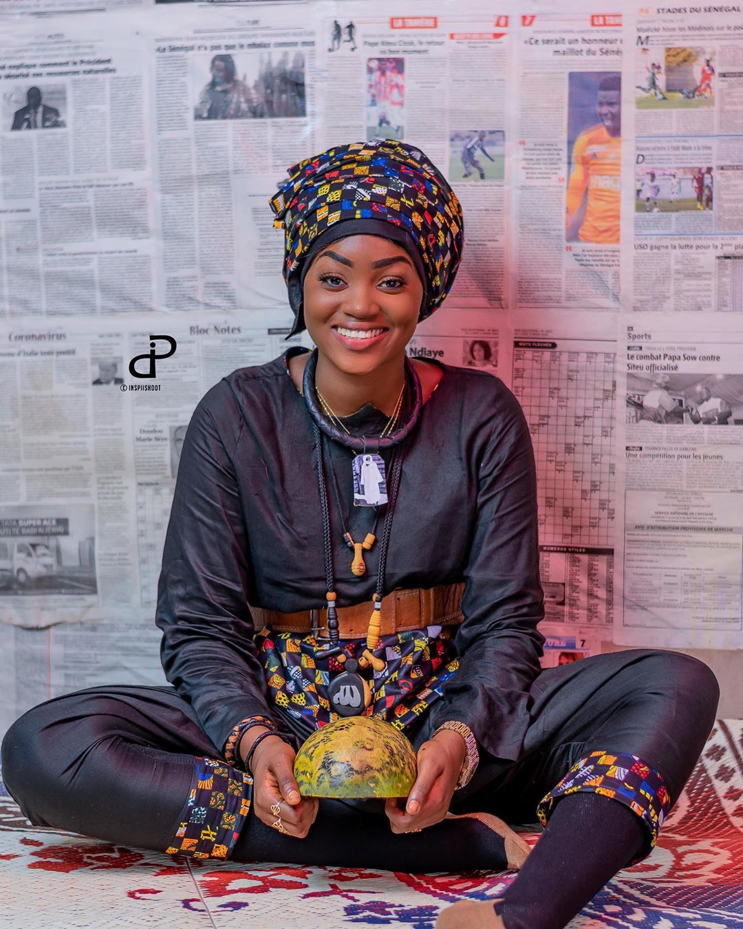(07 Photos) : Diarra Thiès Sen Petit Gallé s’affiche toute rayonnante en mode Yaye Fall