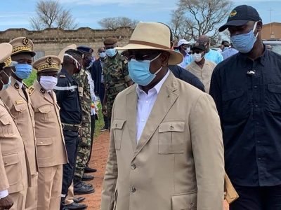 Tournée économique: Macky Sall visite le champ de mil de l’ASC Jamm Bugum